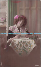 R690567 Girls Sits Next To Table With Letter in Hands. Wildt and Kray. Platino B