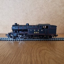 Bachmann 31-606 V1 Tank 2911 LNER Line Black OO Gauge