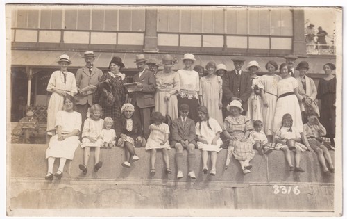 1920s holiday group promenade - holiday,