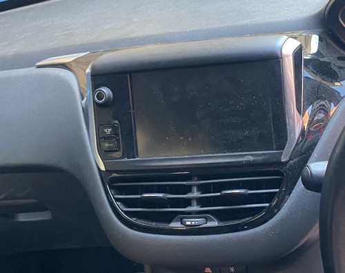 Peugeot 208 mk1 - peugeot, radio