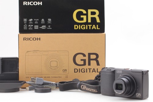Near mint box - near, ricoh