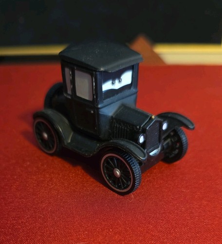 Disney pixar cars lizzie - disney,