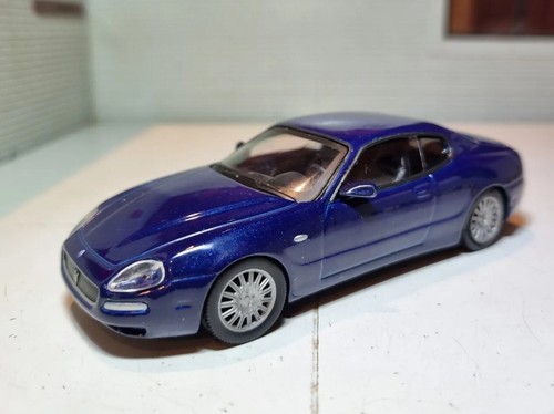 Maserati coupe 2002 blue - 1:43,
