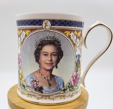 Aynsley Queen Elizabeth Golden