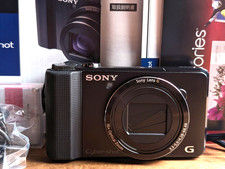 Japanese only Sony Cyber-shot