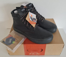 NEW - Black TCX Dartwood
