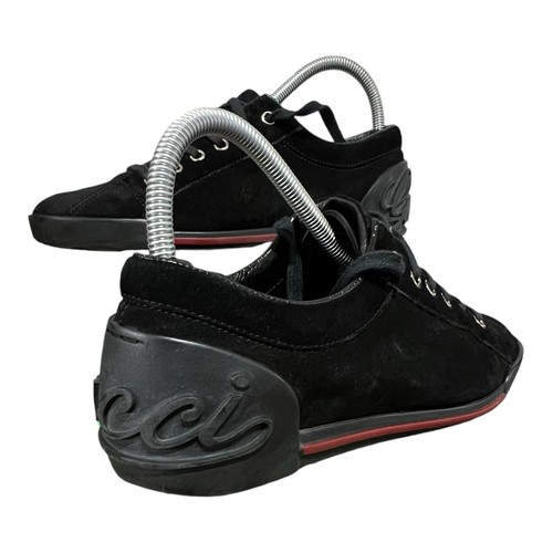 Gucci shoes suede script logo