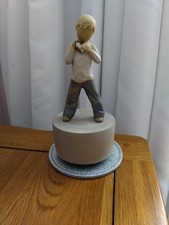 Willow Tree Music Box Figurine. Heart Of Gold  Swan Lake