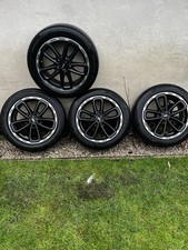 Mini Countryman and will fit