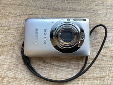 Canon IXUS 115 HS Digital Compact Camera in working condition 