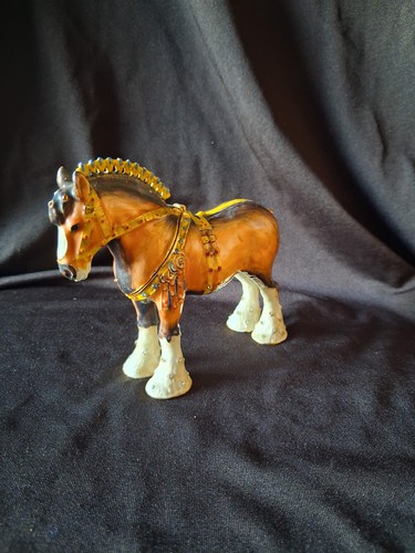 Vintage arora treasures - vintage,