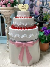 Sylvanian Families Wedding Cake Complete with  ‘Happy Wedding’ Topper