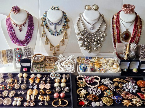 Exquisite vintage high end - exquisite,