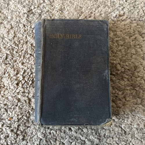 Holy bible king james - -,