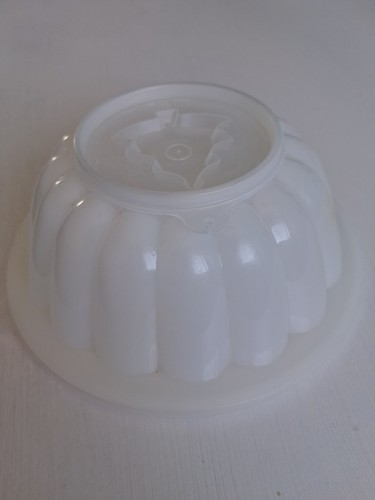 Vintage tupperware jelly - tupperware,