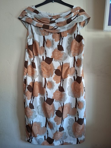 Kaliko white tan floral - tan,