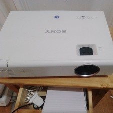 Sony VPL-EX235 LCD Projector
