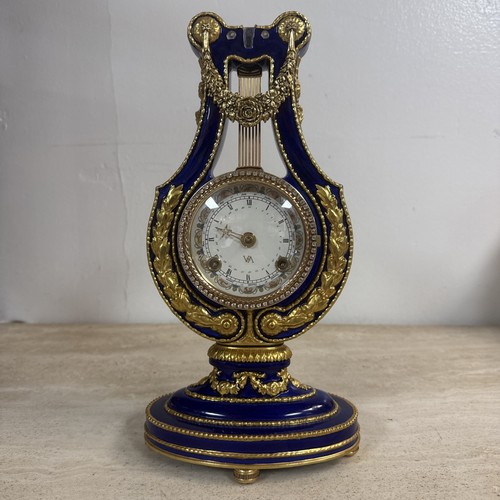 Vintage franklin mint victoria - franklin,