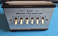 H & M Multipack Flash Switch Unit  6 White passing contact switches