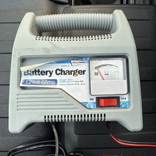 Streetwize Battery Charger 12vt 6Amp Automatic Battery Charger