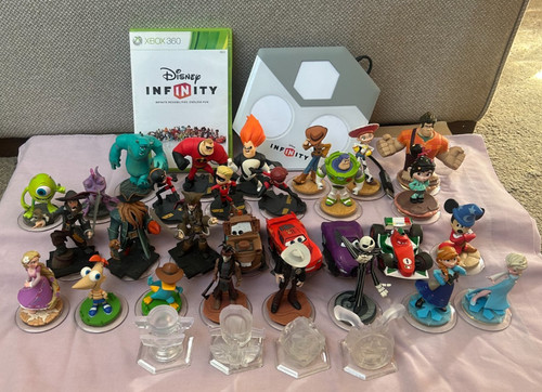 Disney infinity set bundle - set,