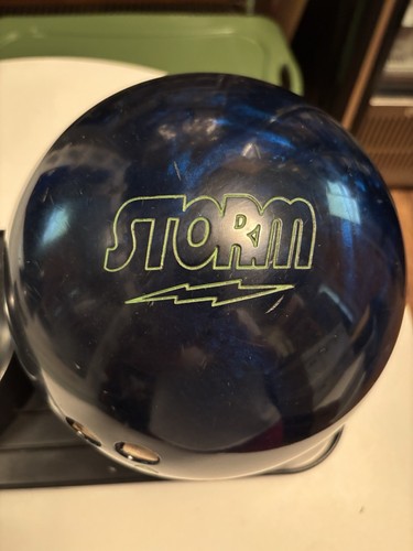 Storm bowling ball vintage - bowling,