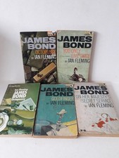 JAMES BOND IAN FLEMING VINTAGE PAN BOOKS COLLECTION F - CG P16