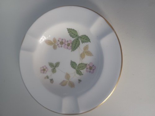 Vtg ashtray mini - wedgwood, wild