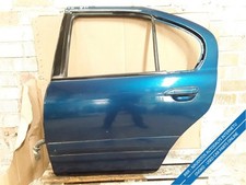 Nissan Primera P11 hatch 2001 2.0i rear left blue door petrol 103kW