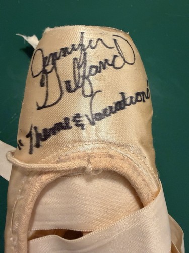 Jennifer gelfand signed stage - jennifer,