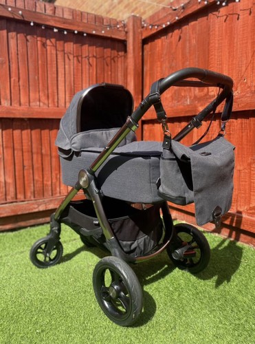 Mamas and papas ocarro pram - mamas,