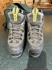 Solomon Women’s Winter