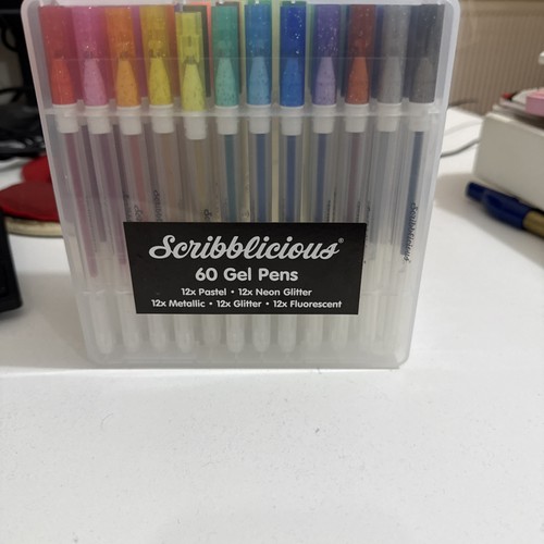 Gel pens - 60,