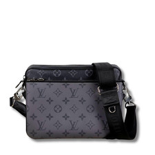 LOUIS VUITTON Monogram Eclipse