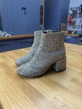 MM6 Maison Margiela Tabi