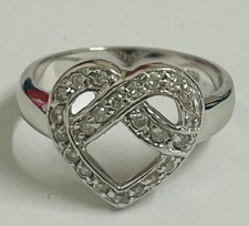 925 Sterling Silver Heart Knot