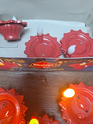 Red mini diwali diya led - red,
