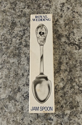 Royal wedding jam - jam, spoon