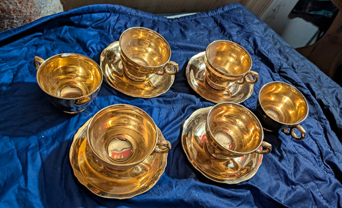 Royal winton golden age - royal, gold