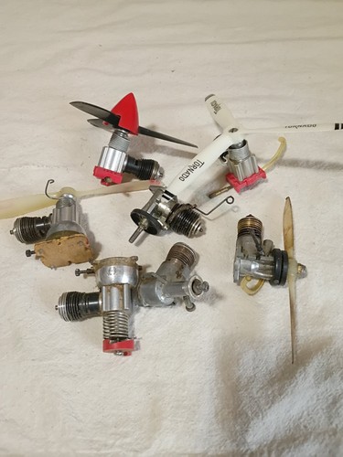 Lot model airplane - lot, of