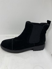 soleflex women black suede