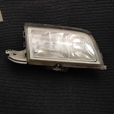 A2028202661 Mercedes W202 C Class OS Right Headlight and Wiper Motor A2028203842