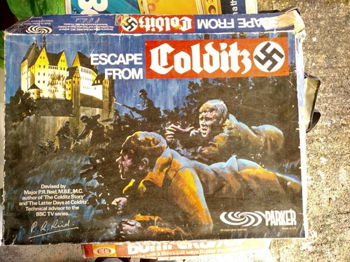 Escape from colditz board - colditz,