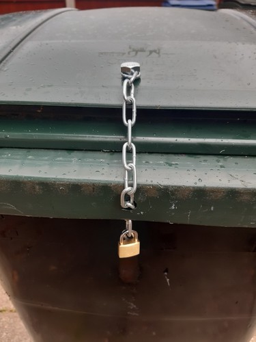 Wheelie bin lid - wheelie,