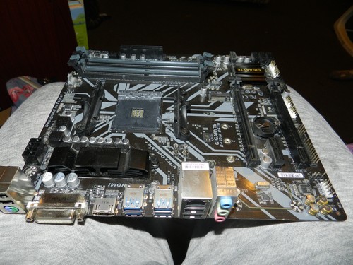 Gigabyte b450m ds3h microatx - ds3h,