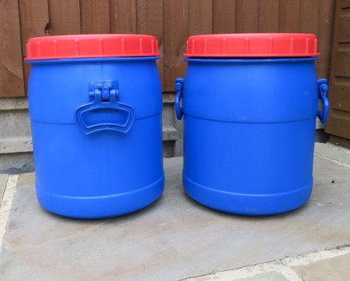 Plastic barrel red screw - barrel,