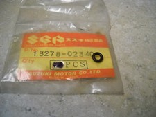 NOS OEM Suzuki Carb Drain O-Ring 1971-2000 FA50 GT380 Sebring DR650 13278-02340