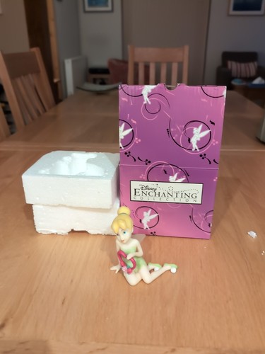 Tinkerbell with flowers - with,