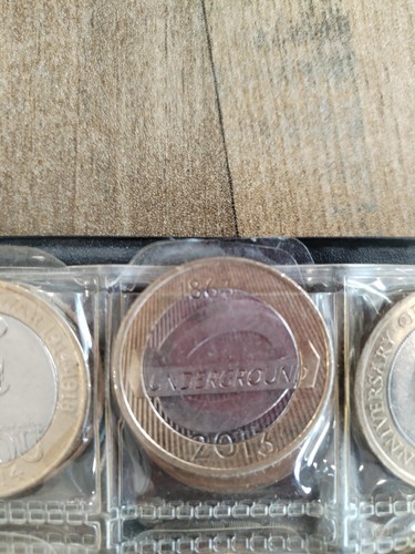 Coin two pound london - pound,