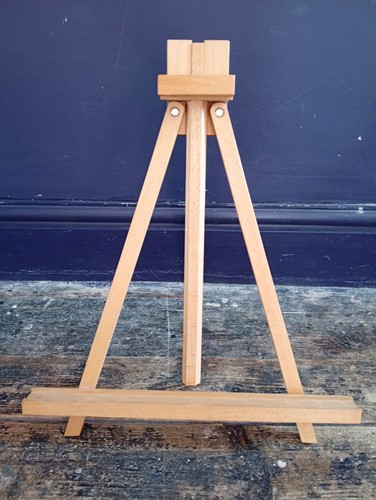 Table top wooden artists easel - wooden,